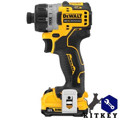 Шуруповерт аккумуляторный бесщеточный DeWALT DCF601D2