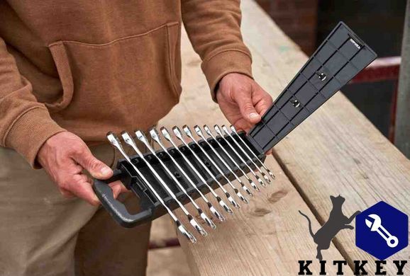 Набір із 12 комбінованих ключів STANLEY STMT82843-0