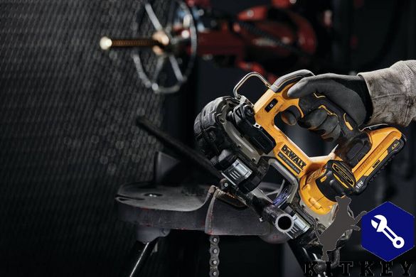 Пила ленточная аккумуляторная бесщёточная DeWALT DCS377NT