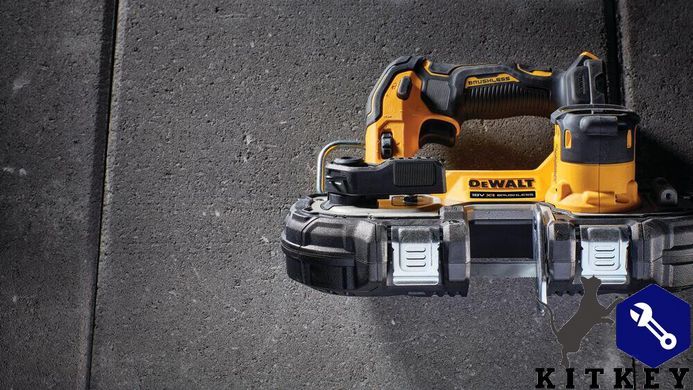 Пила ленточная аккумуляторная бесщёточная DeWALT DCS377NT