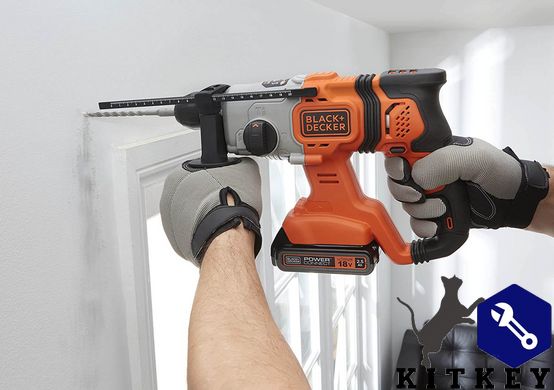 Перфоратор акумуляторний BLACK+DECKER BCD900E2K