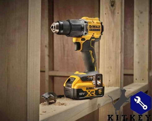 Дриль-шуруповерт акумуляторний безщітковий ударний DeWALT DCD799P2T