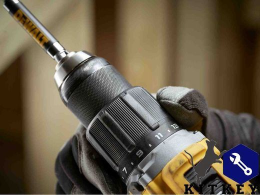Дриль-шуруповерт акумуляторний безщітковий ударний DeWALT DCD799P2T