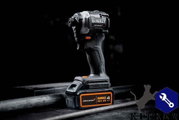 Шуруповёрт ударный McLaren F1 TEAM LIMITED EDITION DeWALT DCF85MM2T