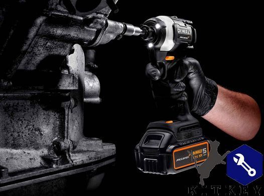 Шуруповёрт ударный McLaren F1 TEAM LIMITED EDITION DeWALT DCF85MP2T