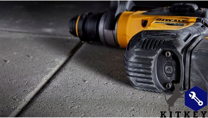 Перфоратор акумуляторний безщітковий SDS-Plus DeWALT DCH416NT