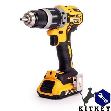 Набір з трьох інструментів безщіткових DeWALT DCK384P2T