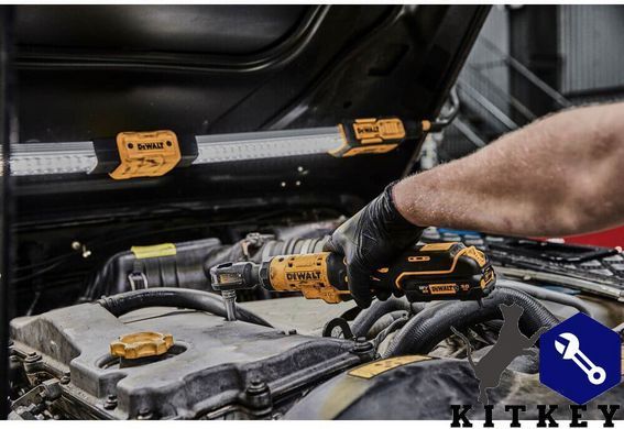 Гайкокрут кутовий - ключ-храповик акумуляторний безщітковий DeWALT DCF503L1G
