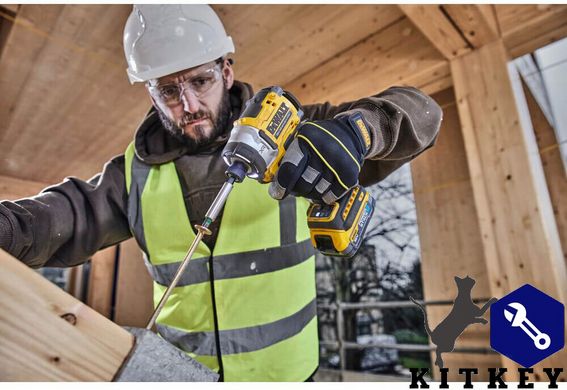 Шуруповёрт ударный аккумуляторный бесщёточный DeWALT DCF860E2T