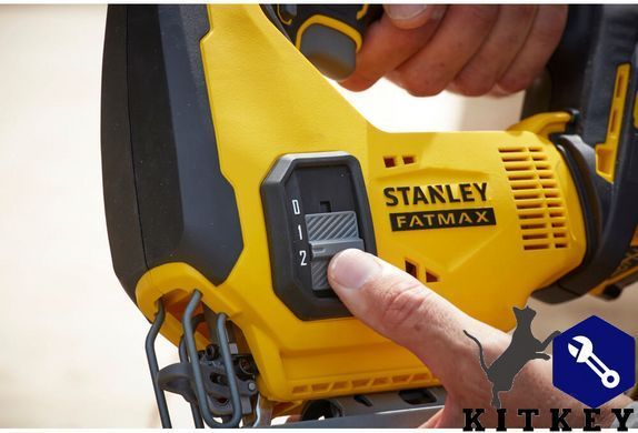 Пила торцовочная аккумуляторная STANLEY FATMAX SFMCS701M1+SFMCS600B