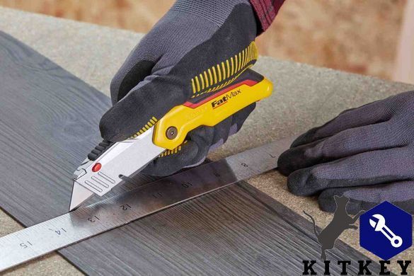 Нож FatMax&reg; складной с выдвижным лезвием для отделочных работ STANLEY 0-10-825