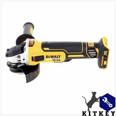 Набір з чотирьох інструментів безщіткових DeWALT DCK422P3T