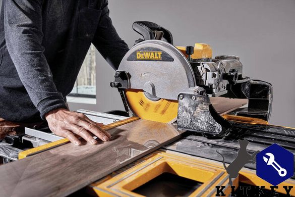 Плиткорез настольный сетевой DeWALT D36000