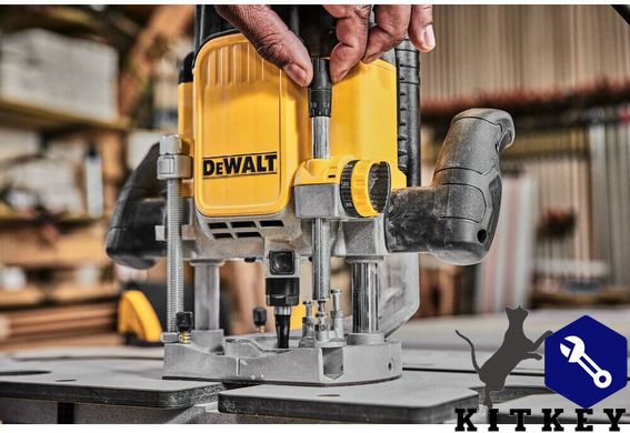 Фрезер сетевой DeWALT DWE625