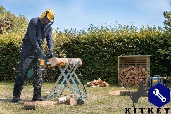 Пила цепная аккумуляторная бесщёточная DeWALT DCMCS565P1