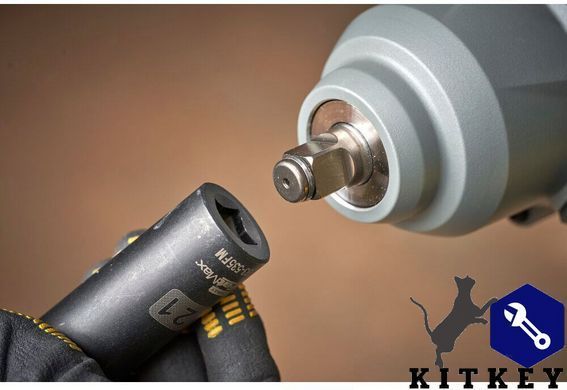 Гайковерт ударний акумуляторний STANLEY FATMAX SFMCF940M1