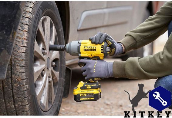 Гайковерт ударний акумуляторний STANLEY FATMAX SFMCF940M1