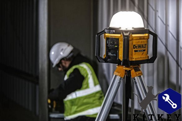 Ліхтар світлодіодний акумуляторний DeWALT DCL074