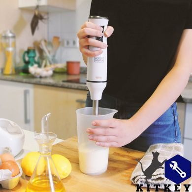 Ручной блендер BLACK+DECKER BXHBA600E