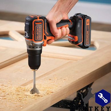 Дрель-шуруповерт аккумуляторная бесщёточная BLACK+DECKER BL186N