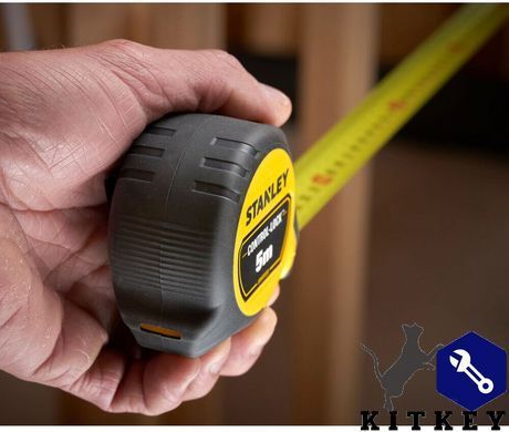 Рулетка вимірювальна CONTROL-LOCK довжиною 5 м, шириною 25 мм, в обгумованому корпусі, з подвійною шкалою STANLEY STHT37231-0