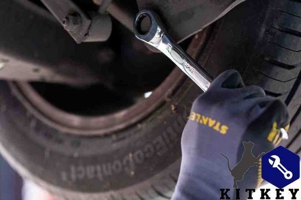 Набір із 12 комбінованих ключів з тріскачкою STANLEY STMT82847-0