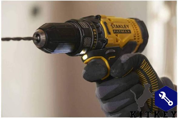 Дрель-шуруповерт аккумуляторный STANLEY FATMAX SFMCD700C2K