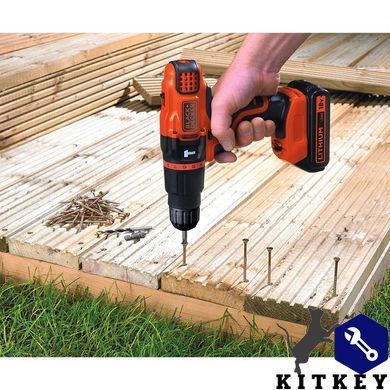 Дрель аккумуляторная ударная BLACK+DECKER BDCH188N
