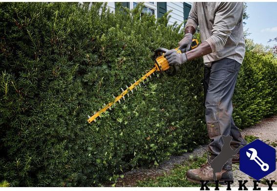 Кусторез аккумуляторный бесщёточный DeWALT DCMHT573N