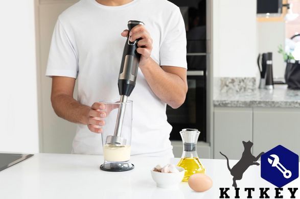 Ручний блендер BLACK+DECKER BXHBA1500E