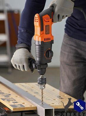 Перфоратор сетевой SDS-Plus BLACK+DECKER BEHS01