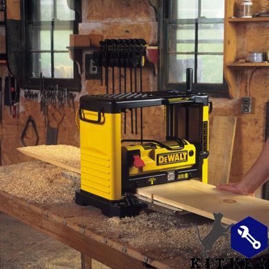 Станок рейсмусный сетевой DeWALT DW733