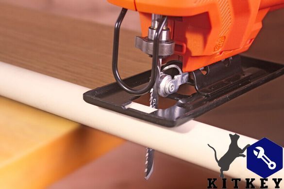 Пила лобзиковая мережева BLACK+DECKER BES603