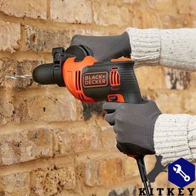 Дриль мережевий ударний BLACK+DECKER BEH710K