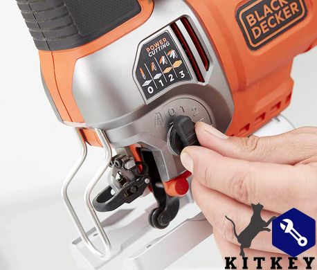 Пила лобзиковая мережева BLACK+DECKER BES610K