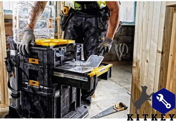 Ящик инструментальный TSTAK DeWALT DWST1-70705