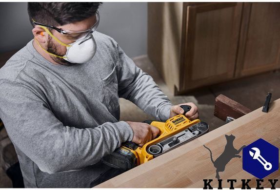 Шліфмашина стрічкова акумуляторна безщіткова DeWALT DCW220N