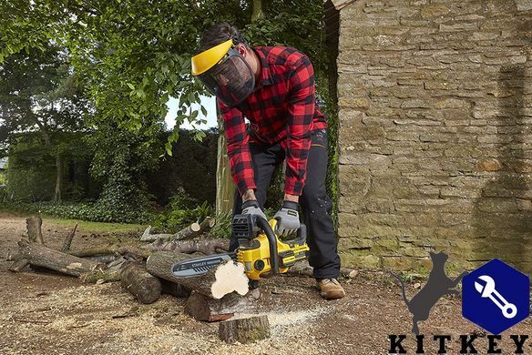 Пила цепная аккумуляторная STANLEY FATMAX SFMCCS630M1+SFMCST933M1