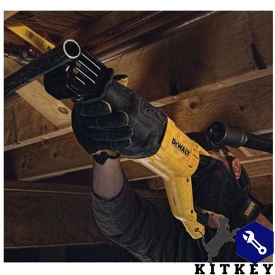 Пила сабельная сетевая DeWALT DWE305PK