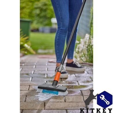 Щетка Gardena Cleansystem жесткая 27 см