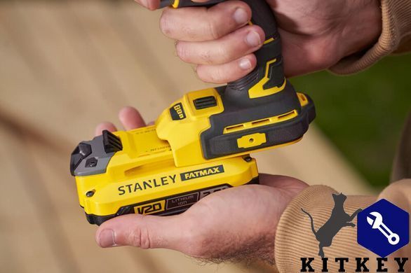 Гайковерт ударный аккумуляторный STANLEY FATMAX SFMCF820D2K