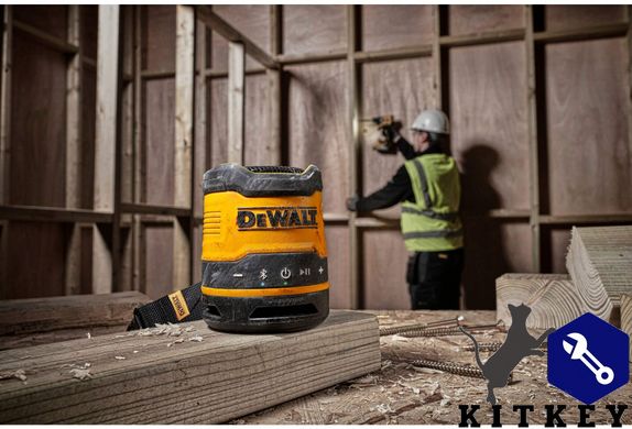 Колонка портативна акумуляторна DeWALT DCR009