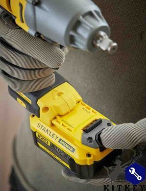 Гайковерт ударный аккумуляторный STANLEY FATMAX SFMCF900B