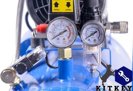 Компресор повітряний безмасляний EnerSol ES-AC125-30-2OF