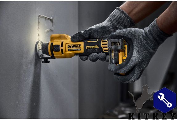 Фрезер аккумуляторный для вырезания гипсокартона DeWALT DCE555N