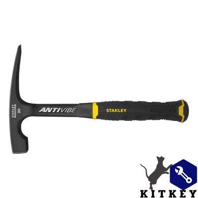 Молоток каменяра AntiVibe&reg; з вагою 570 г STANLEY 1-54-022