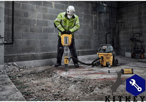 Молоток відбійний мережевий безщітковий DeWALT D25911K