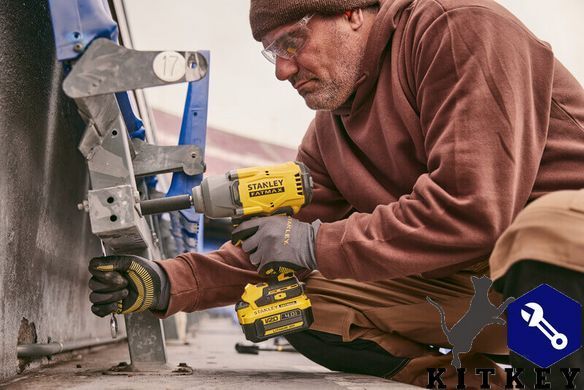 Гайковерт ударный аккумуляторный STANLEY FATMAX SFMCF940B