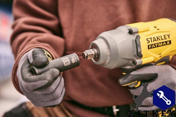 Гайковерт ударный аккумуляторный STANLEY FATMAX SFMCF940B