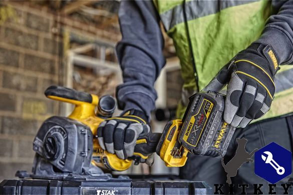 Штроборез аккумуляторный бесщёточный DeWALT DCG200NT